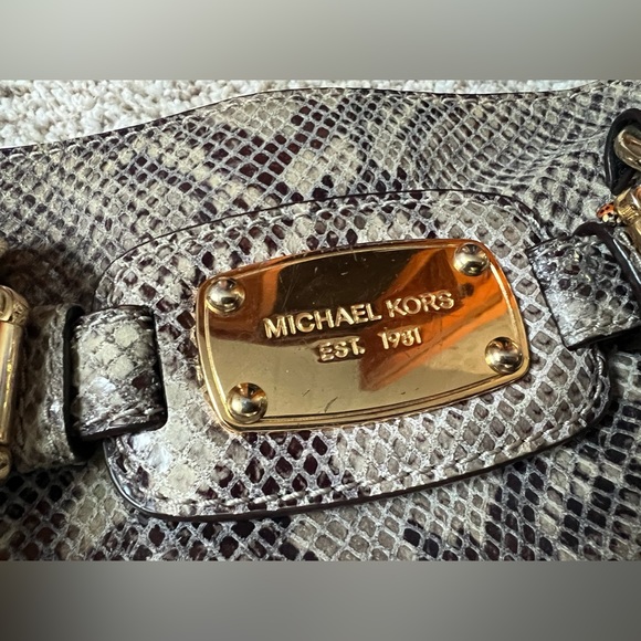 Michael Kors Taupe Brown Snake Skin Gold Hardware Purse Shoulder Bag - Picture 3 of 10